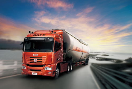 聯(lián)合卡車6×4中長(zhǎng)途運(yùn)輸牽引車在飼料生產(chǎn)行業(yè)的應(yīng)用與優(yōu)勢(shì)